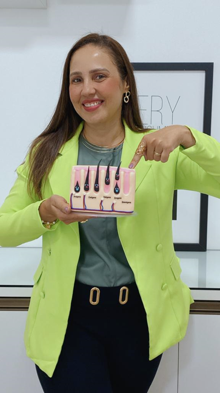 Foto Yara Clinica tricologia