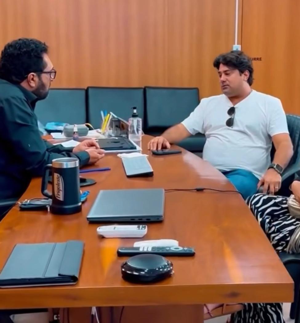 Reuniao Daniel Callais em Ipatinga com presidente da camara
